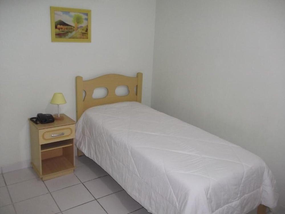 Lord Hotel Camburi Camburi  Buitenkant foto